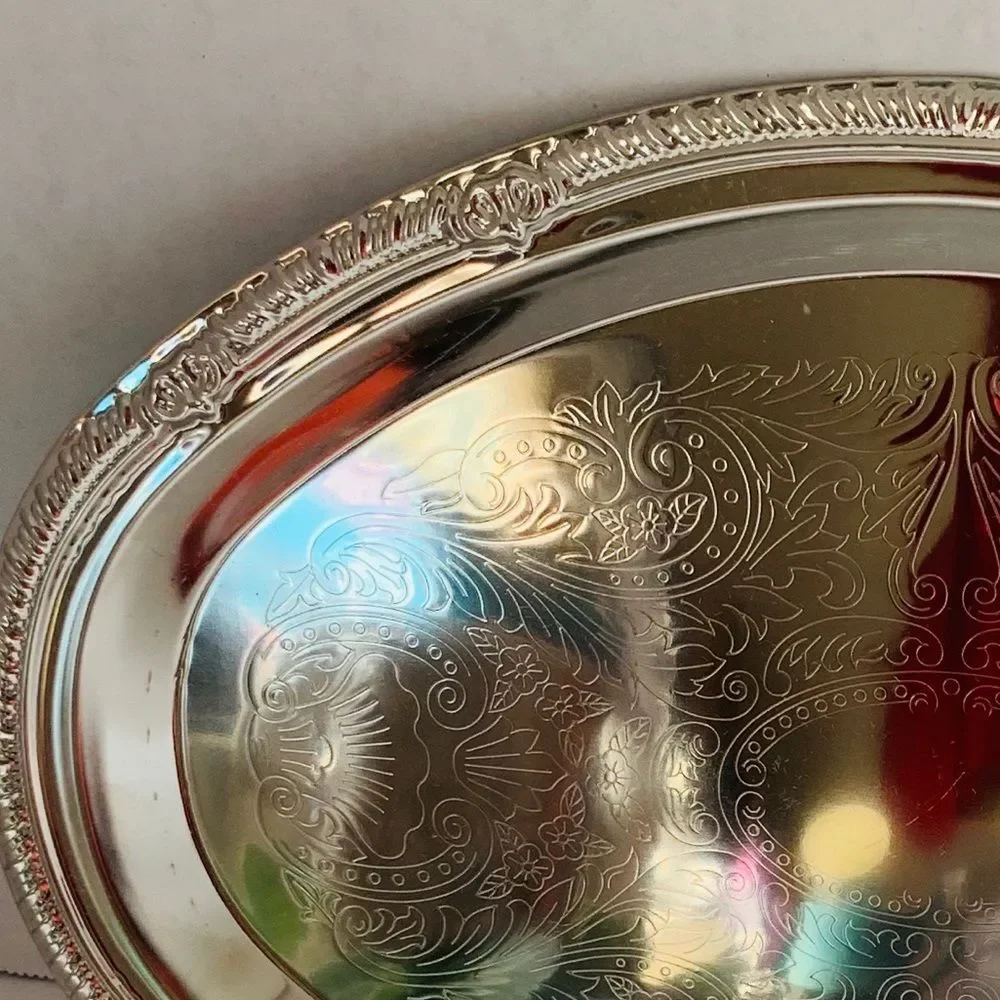 Tin oval‎ serving tray silver looking